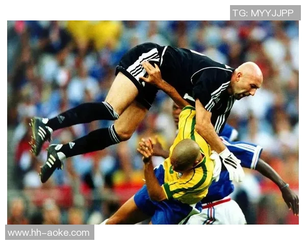 足球世界杯各国球星风采：展示全球顶级球员的精彩瞬间与辉煌成就